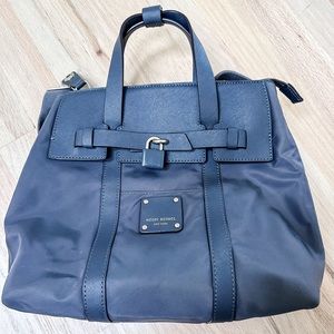 Henri Bendel jetsetter bag